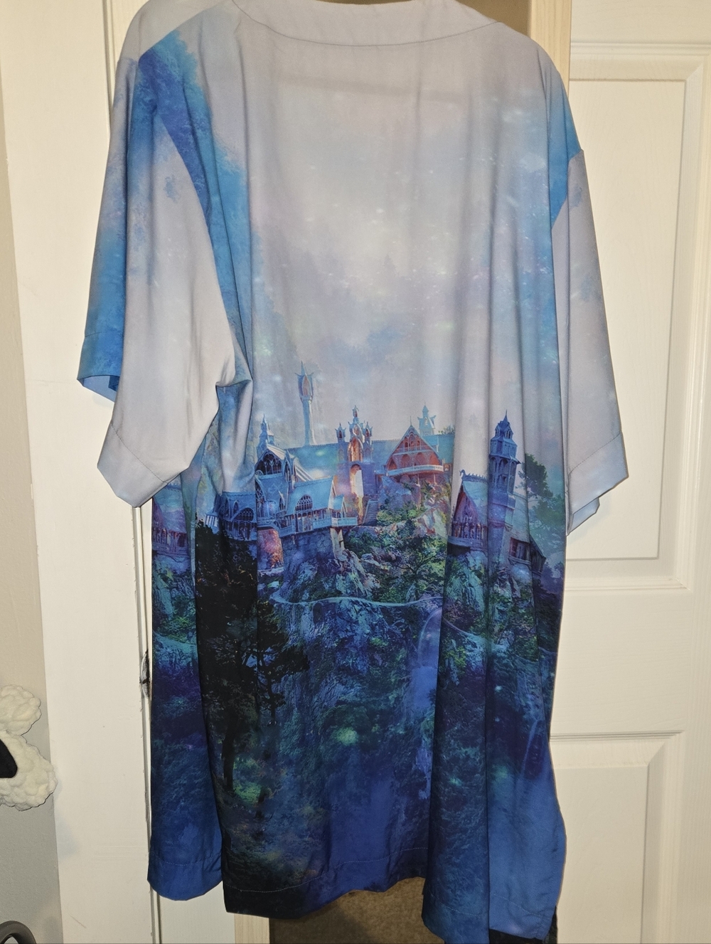 BM Rivendell Robe - Picture 2 of 4